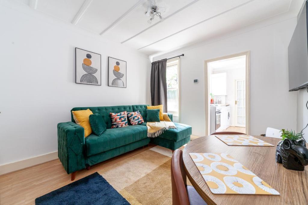 One Bedroom Flat In The Heart Of Brixton Londres Extérieur photo
