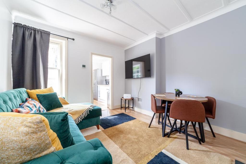 One Bedroom Flat In The Heart Of Brixton Londres Extérieur photo