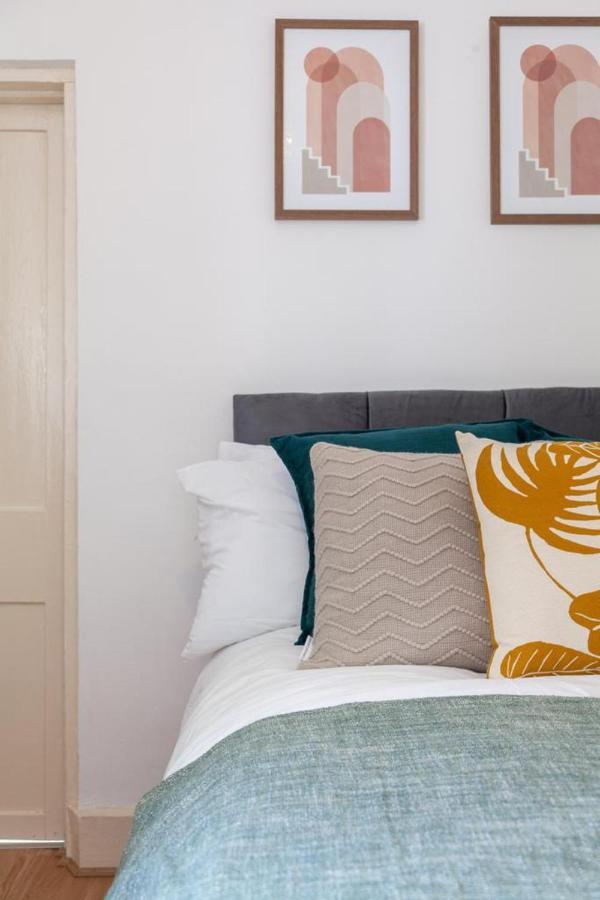 One Bedroom Flat In The Heart Of Brixton Londres Extérieur photo