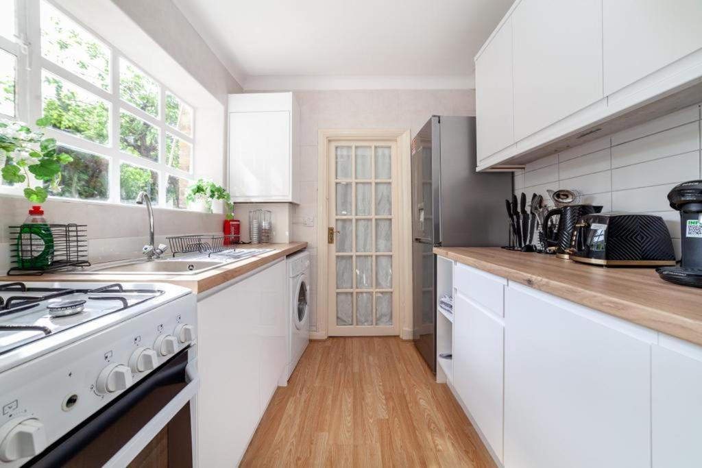 One Bedroom Flat In The Heart Of Brixton Londres Extérieur photo